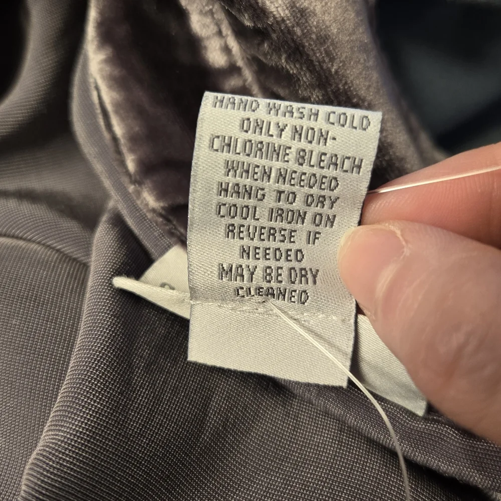 Soft Surroundings Vintage Gray Velvet Silk Blend Full Zip Blouse Sz Small - Picture 4 of 12